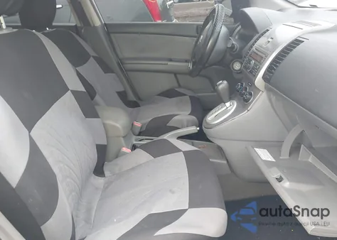 2009 Nissan Sentra 2.0 from USA, damaged, VIN 3N1AB61E29L651063